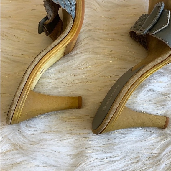 Michael Kors wooden slides - Picture 4 of 5